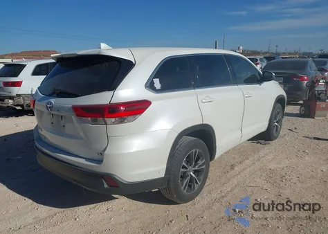 2018 Toyota Highlander Le из США, поврежденный, VIN 5TDZZRFH2JS245962
